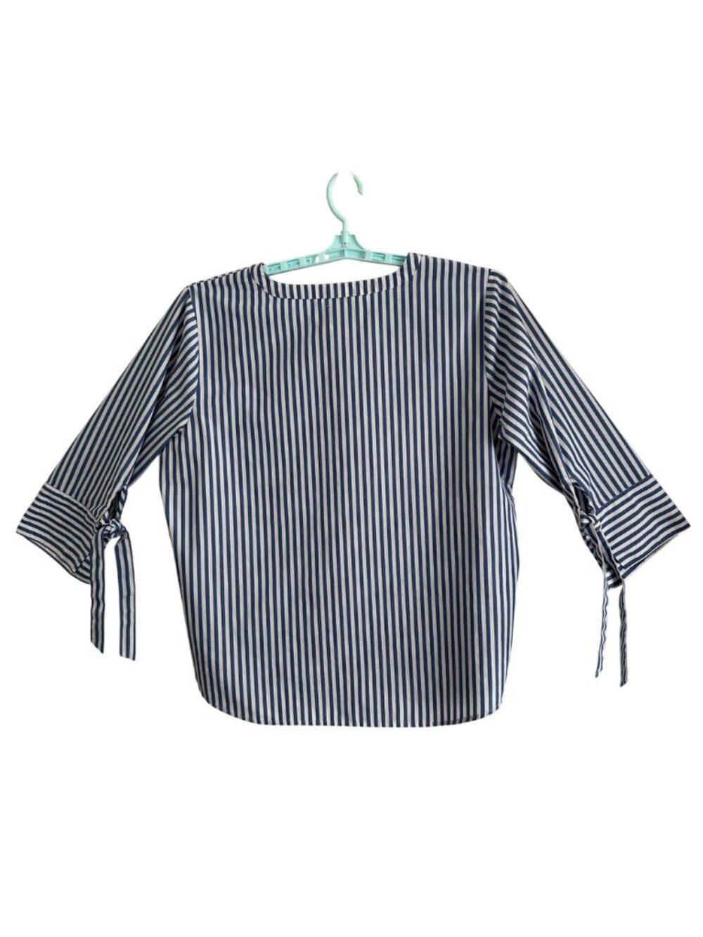 Van Heusen Womens Blue & White Striped Button Up Blouse Tie-Cuff Sleeves XXL - Picture 3 of 8